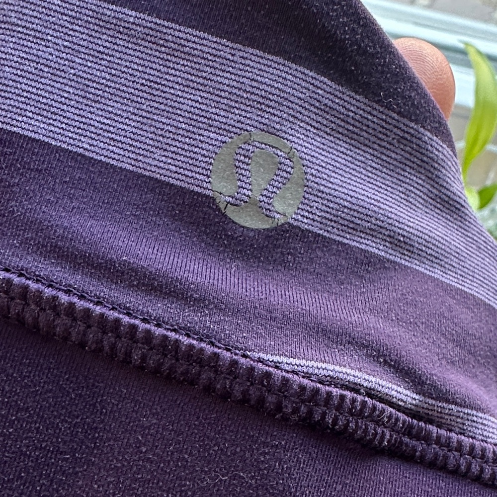 Lululemon Striped purple  Women's Sport  Top - Picture 4 of 8